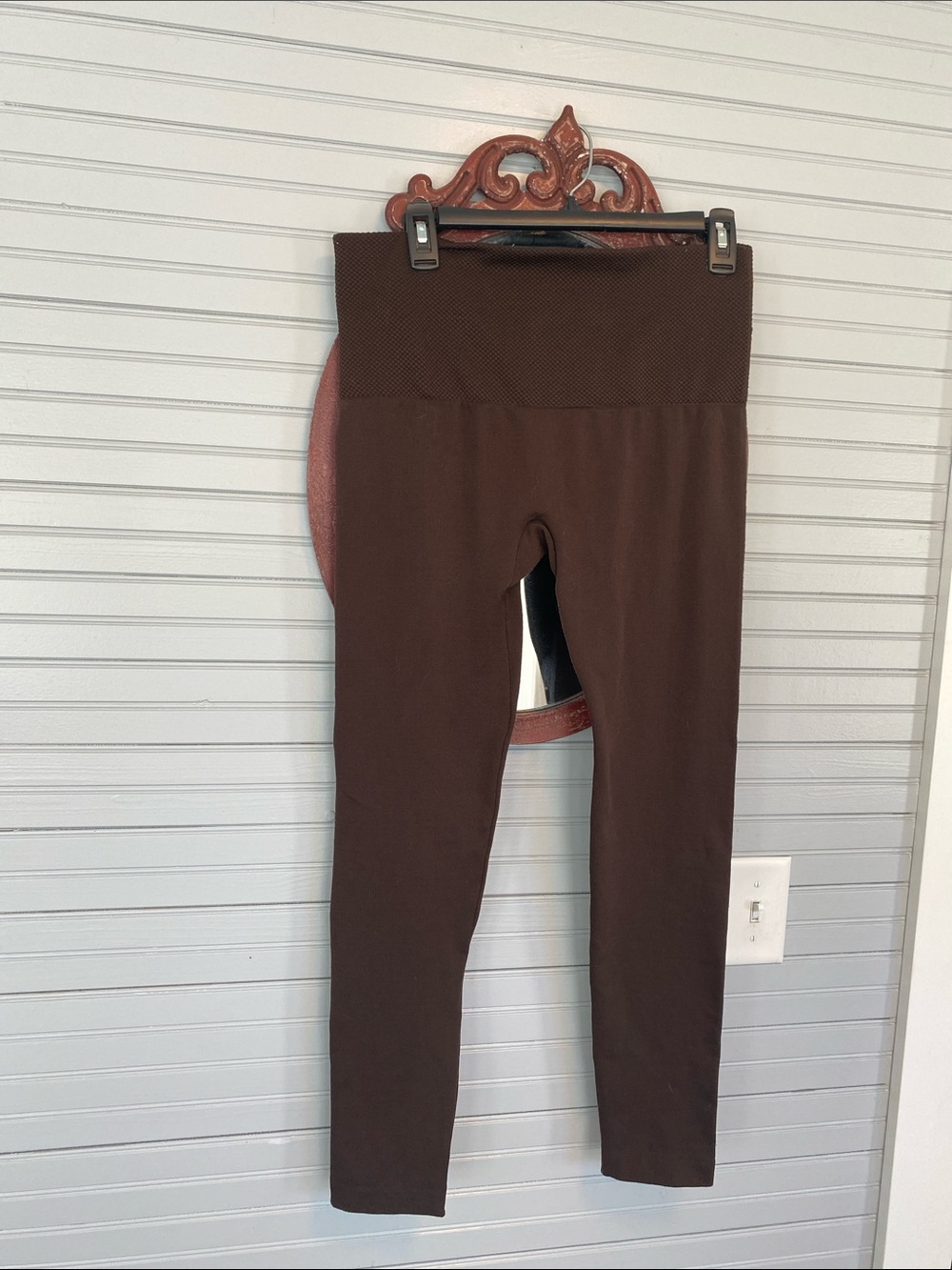 Chocolate Brown women’s High-Waist Leggings